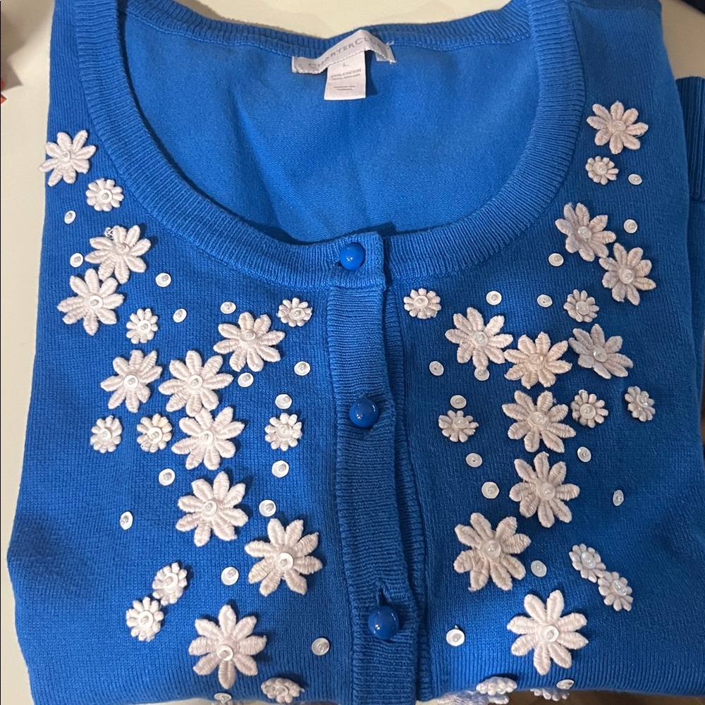 Charter Club button up blue floral sweater size large 22 pit to pit 23 long